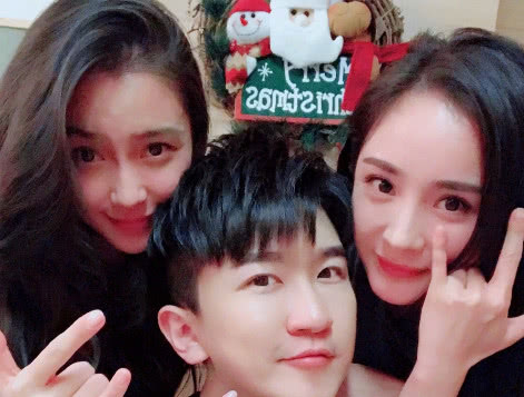 张大大得罪大半娱乐圈后想涉足快本,何炅冷漠