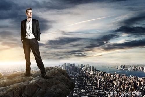 在现在的中国,年收入多少才算的是富人?