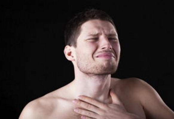 每天夜间睡醒之后,常感觉口苦口干,这是什么病