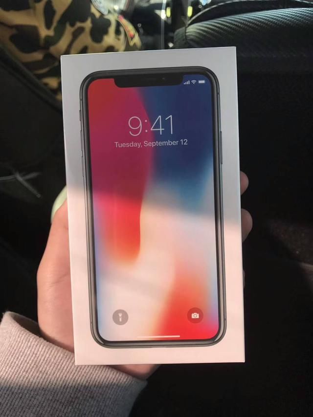 黄牛亏惨了,苹果iPhone X跌破官方售价了!