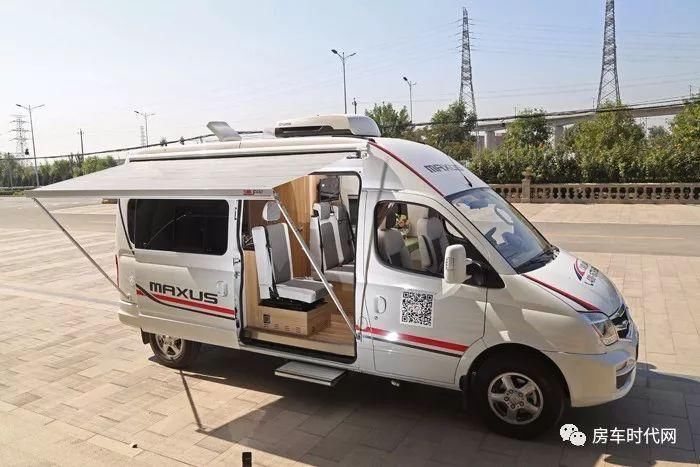 选B还是选C? 大通原厂房车总有一款适合你