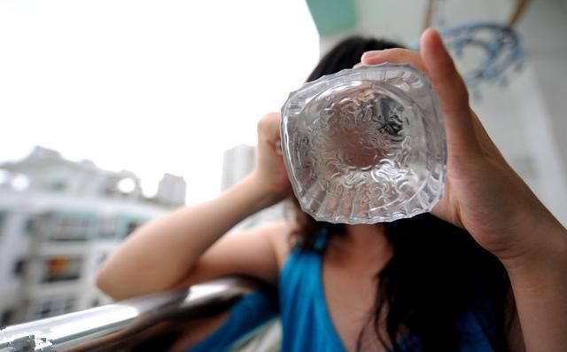 大便结粒像羊屎,费力拉也拉不干净,排空便秘靠