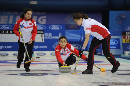 再败俄罗斯 冰壶世锦赛中国队难求一胜 再败俄罗斯 冰壶世锦赛中国队难求一胜
