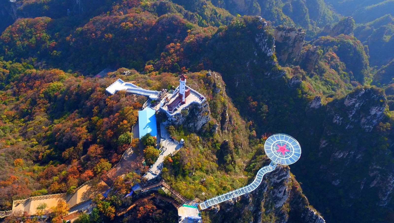 狼牙山第四届红韵金秋节启幕 狼牙山第四届红韵金秋节启幕