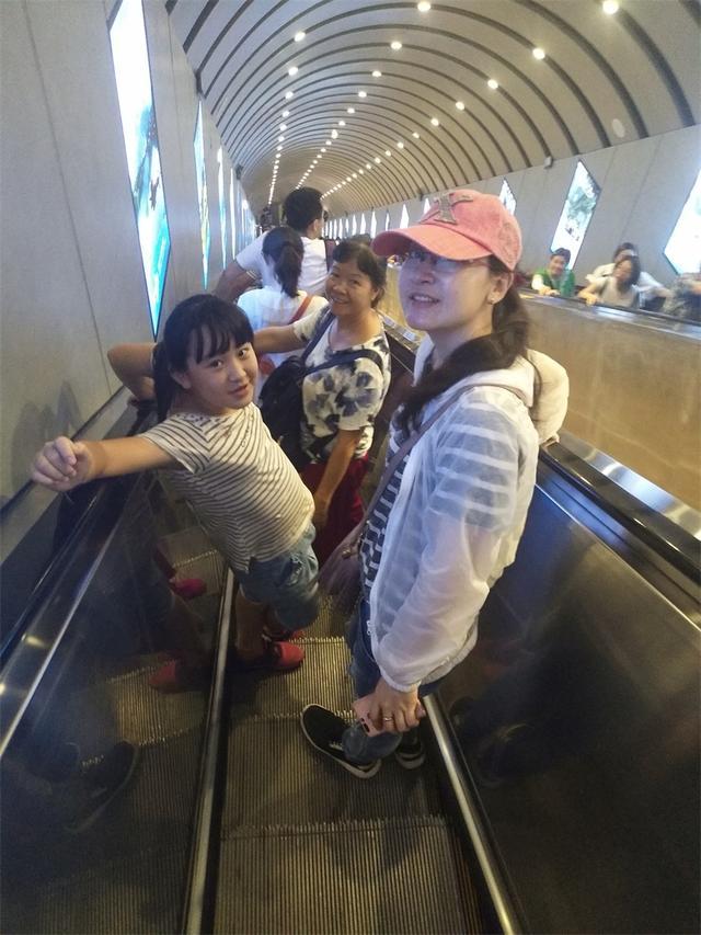 长沙出发玩到张家界、凤凰古城6天时间,单请导