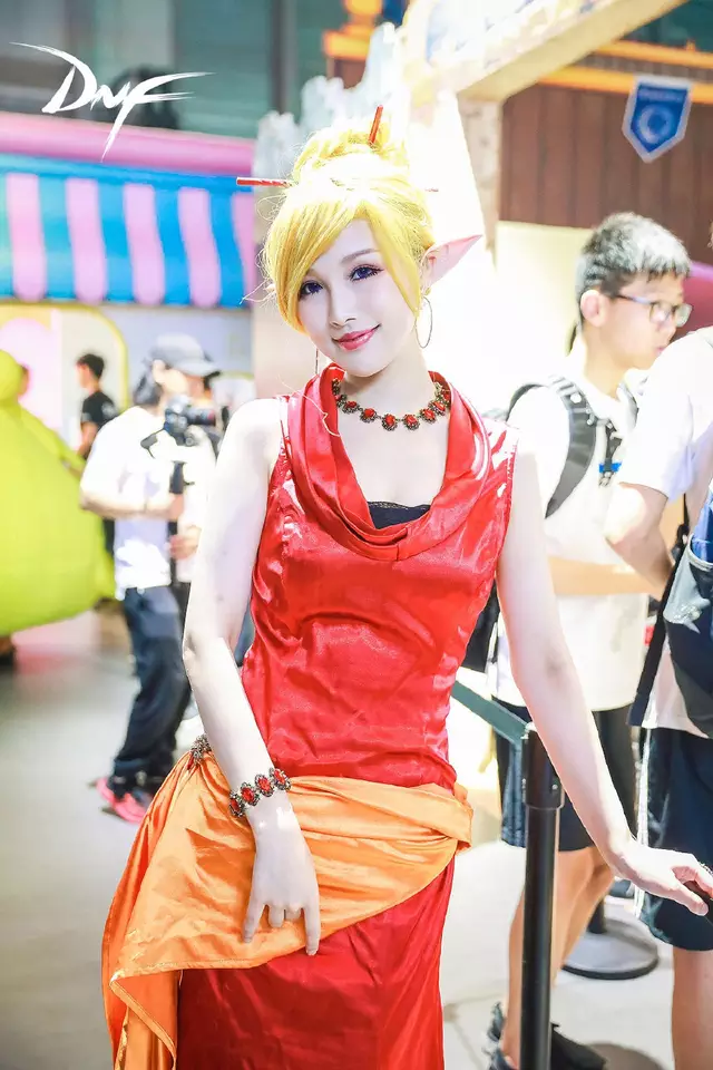 谁是2019ChinaJoy最美的ShowGirl？BOYATV带你靓丽大盘点！(图57)