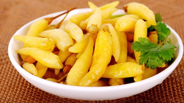 泡椒与剁椒 一字之差口味大不同! 泡椒与剁椒 一字之差口味大不同!