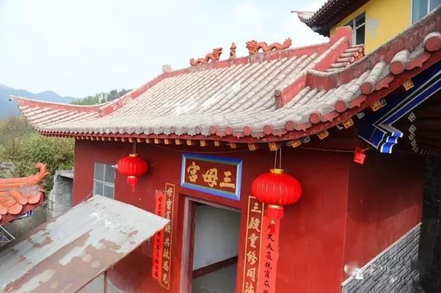 传说盘古由此劈开天地盘古仙记