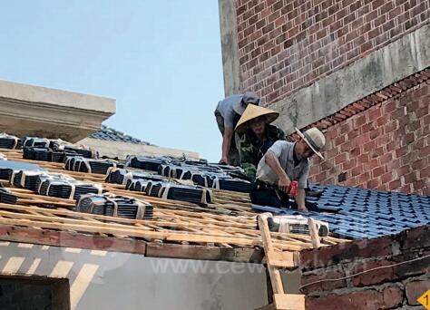 江西余干县瓦房强拆调查:刚抢完棺材又来拆房子