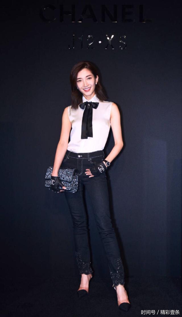 她饰演《好先生》中的江莱出名 各种穿衣风格都是魅力无限