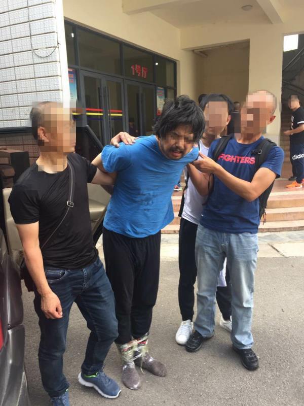 杀人潜逃16年云南开客栈 上海警方通过人像比对将其抓捕归案