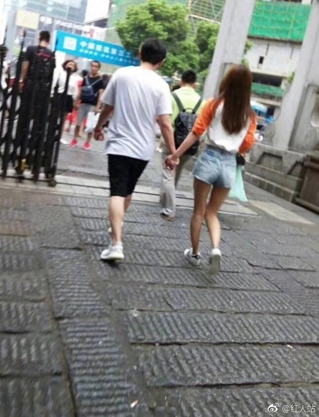 王思聪新女友上线!竟然是景甜的