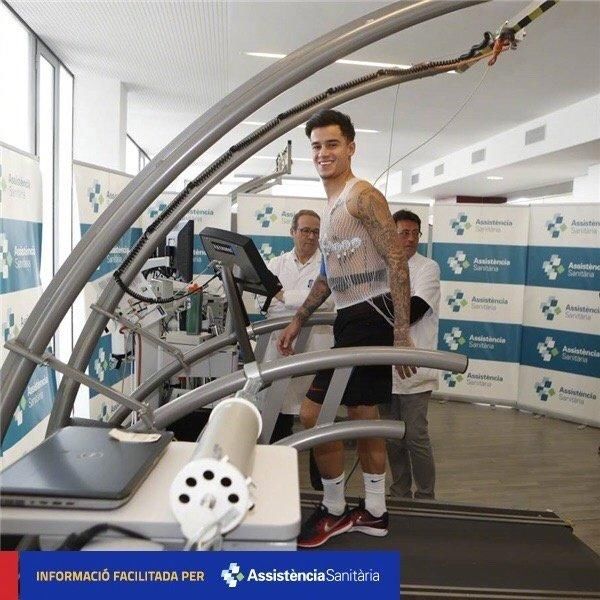 保利尼奥前脚夸完库蒂尼奥,内马尔后脚调侃库