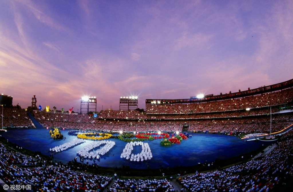 全世界的人都看到了他因为病痛而不停抖动的双手以及坚毅的面孔，被誉为奥运会史上最感人的镜头之一。1996年亚特兰大奥运会