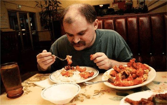 外国人吃完中国菜后感叹:谁说美食没有国界?中