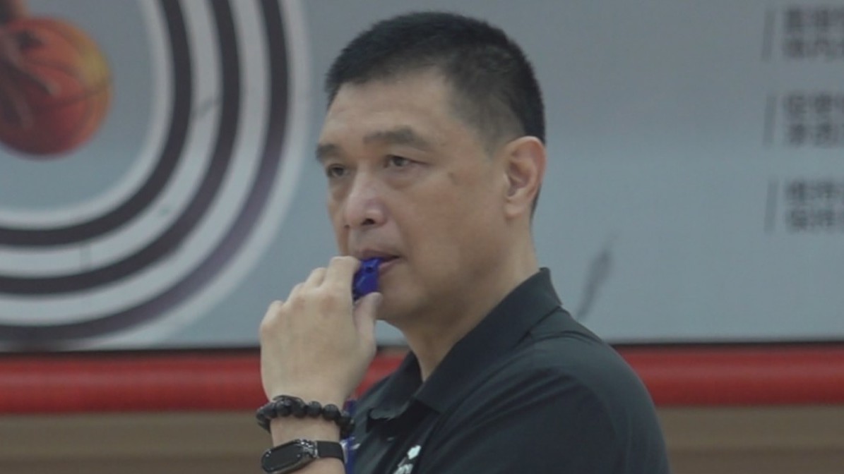 闵鹿蕾：进入季后赛如同夺冠一样艰难