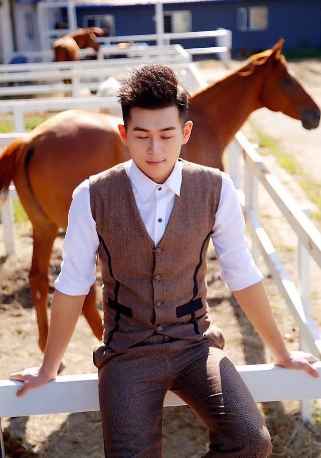 偶像星工厂:你的王子刘瀚泽