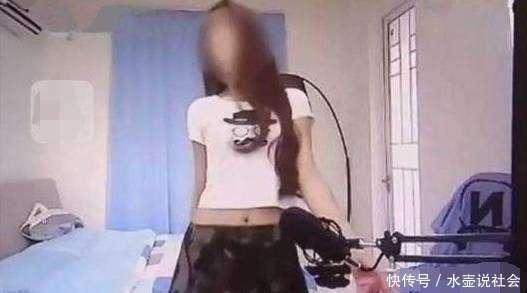 男子月薪三千挪公款打赏主播惹争议, 网友: 主播