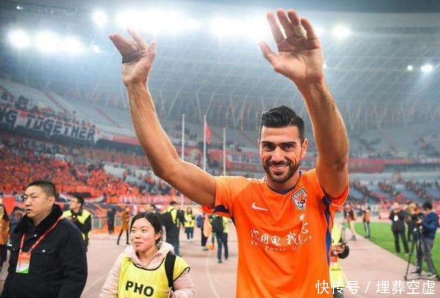 年薪1亿的鲁能锋霸明年或离队:两因素阻碍其续