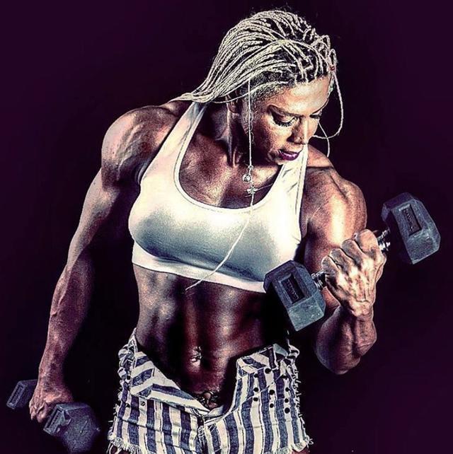 秒杀金刚芭比池妍玉，这样身形的肌肉美女，你会喜欢吗?