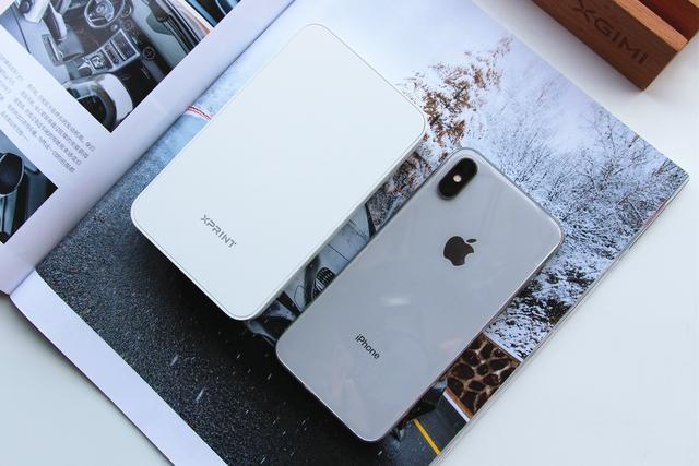 用照片纪念成长难忘时刻,极印手机照片打印机