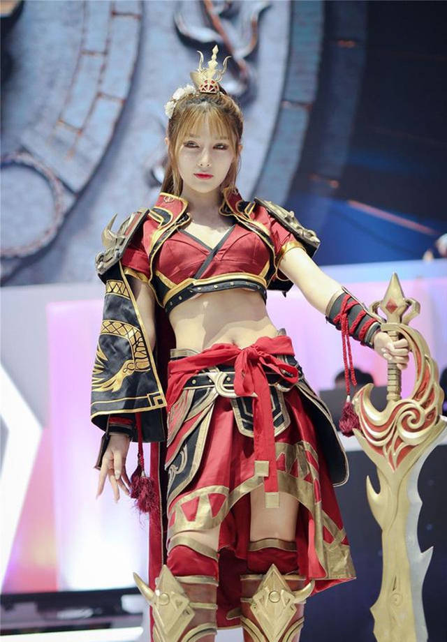 谁是2019ChinaJoy最美的ShowGirl？BOYATV带你靓丽大盘点！(图3)