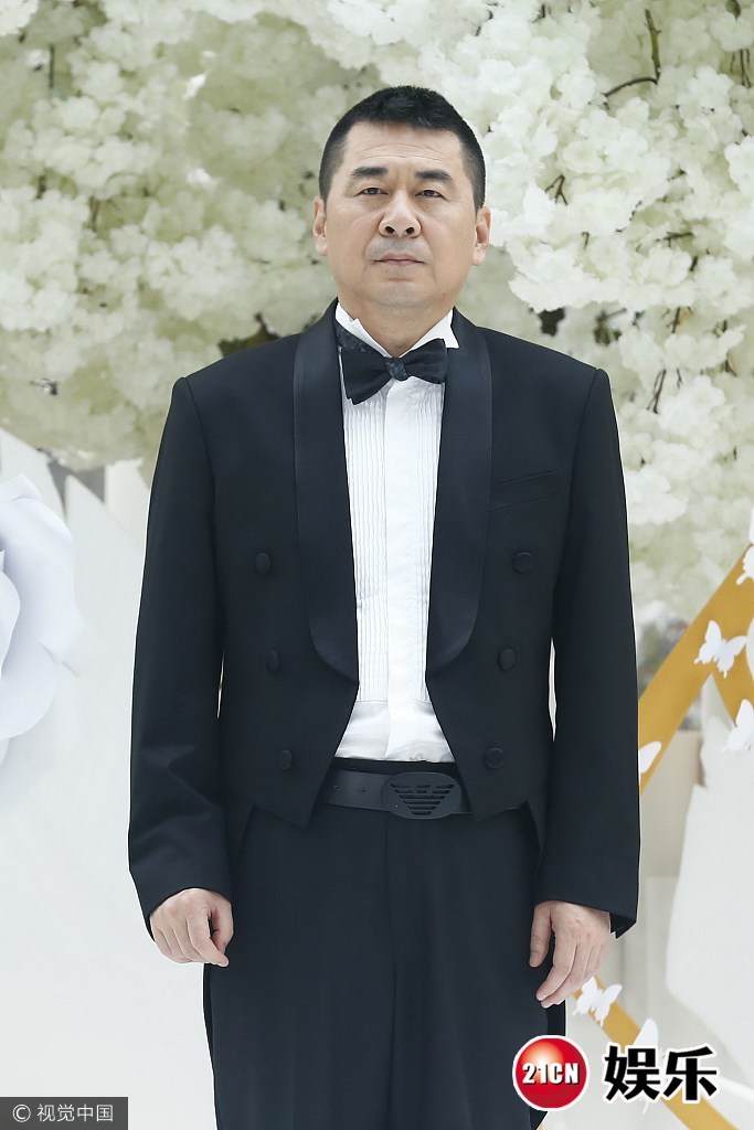 皇上又大婚了?陈建斌,李一桐戏中大婚