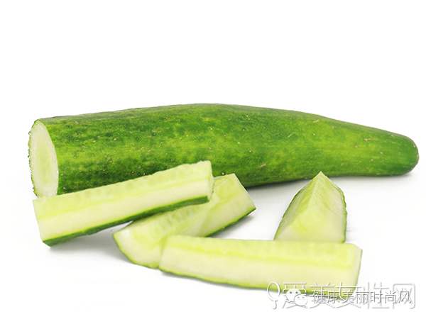 黄瓜减肥法食谱 刮油甩脂的必备利器