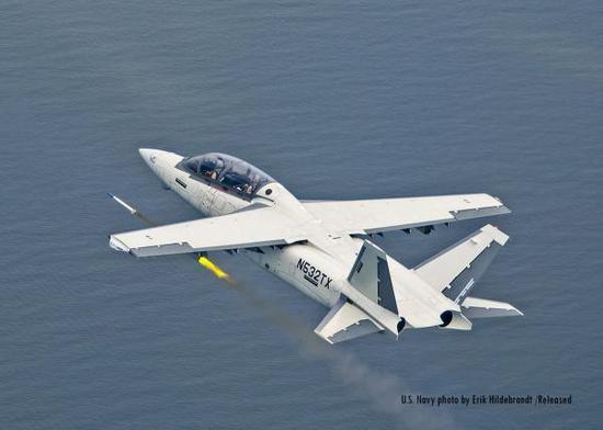 " 肖特少尉的死对美国来说是一个重大的损失,关系重大.