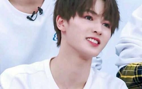 朱正廷qq曝光?陈立农节目里曝光朱正廷qq号