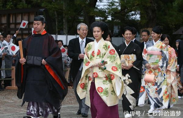 日本絢子公主下嫁平民失去公主頭銜 不嫁給平民還能嫁給誰 雪花新闻