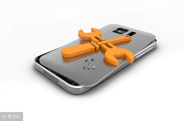 苹果手机不带壳 去官方换一次手机屏幕就懂事