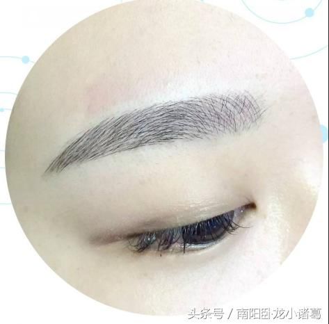 南阳时光:水雾眉跟粉黛眉有啥区别?想纹眉的你