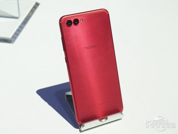 荣耀V10摄像头型号确定 终于明白荣耀V10拍照