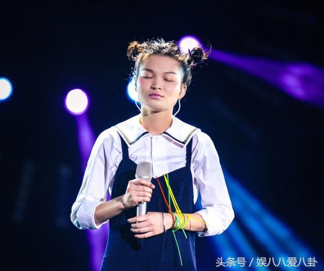 靠一首原创歌曲爆红,孟子坤同门师姐,如今却变