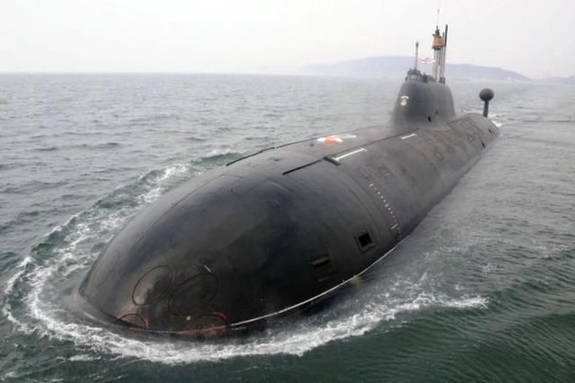 世界最大核潜艇到底有多大?说出来怕你不敢信