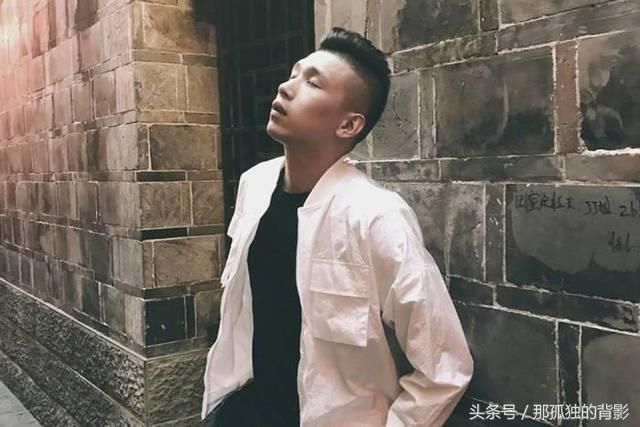 被天佑睡过的女徒弟竟然和方丈…