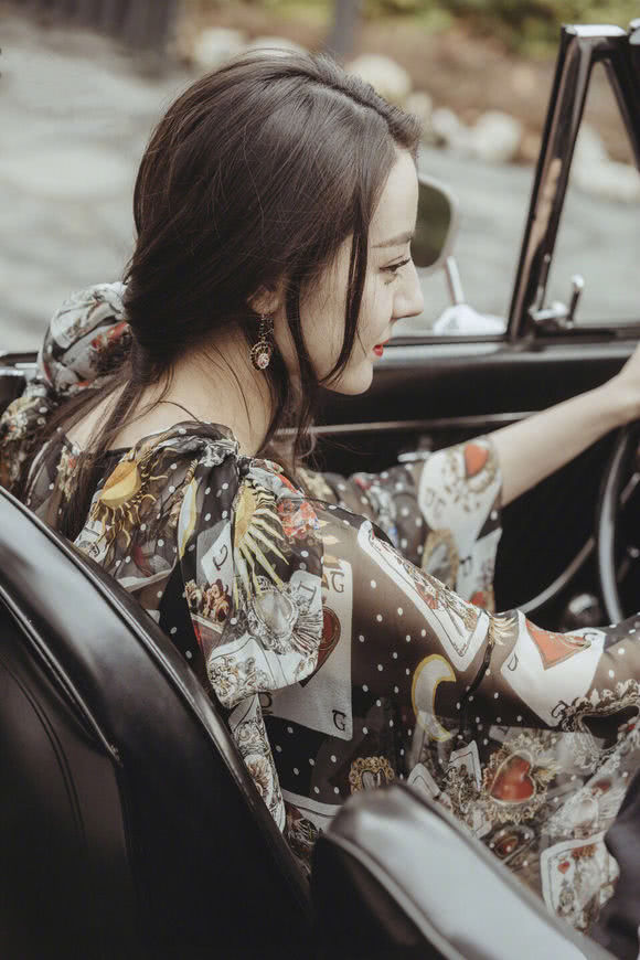 王思聪微博关注的十大女星,杨幂迪丽热巴我也