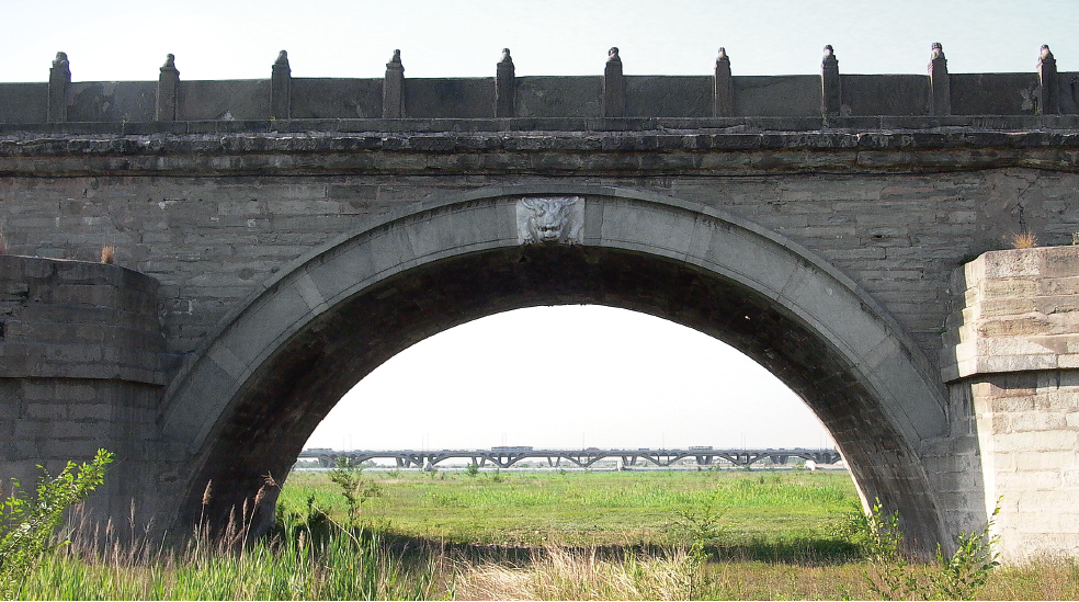 走进卢沟桥——科技之桥:拱券相衔跨两堤