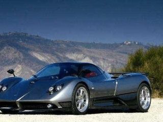 郑爽的车,迪丽热巴的车,关晓彤的车,差距一眼就