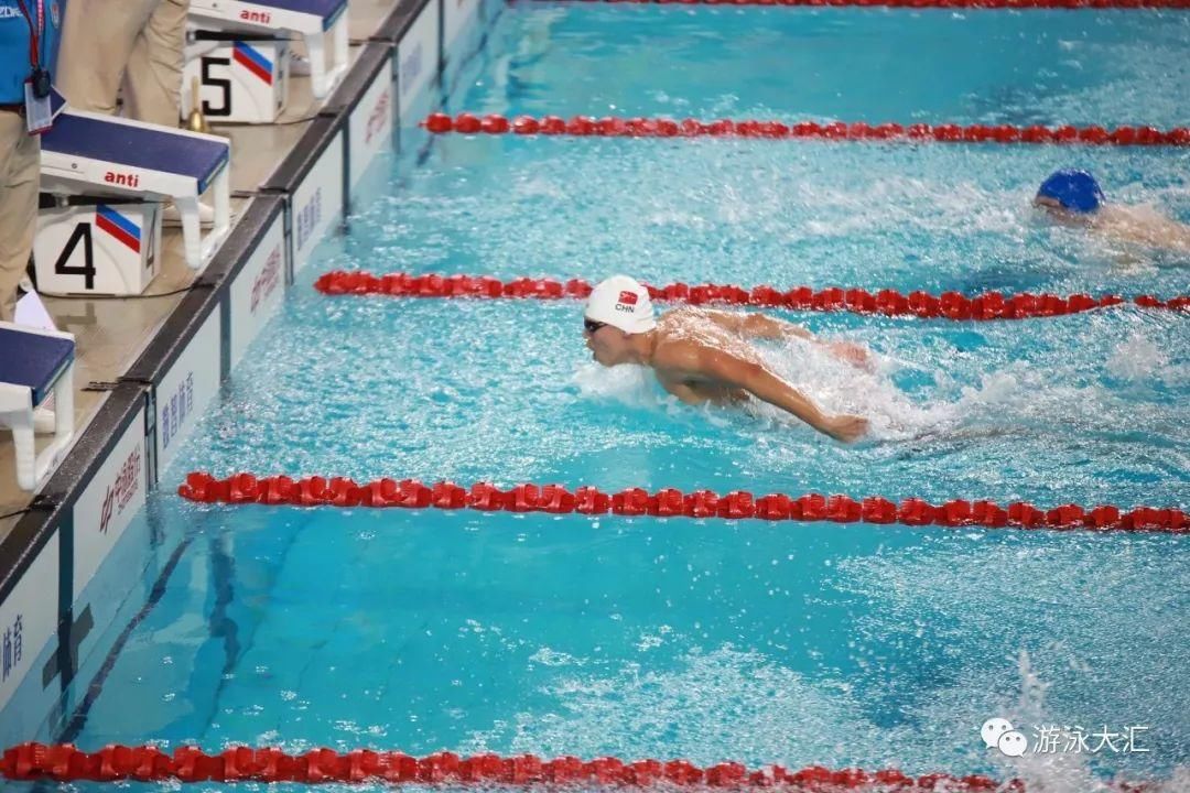 2018游泳冠军赛第一日,游向世界年度排名第一