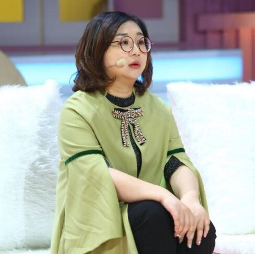 《奇葩说》被打的董婧却发声明道歉 傅首尔再遭网络暴力