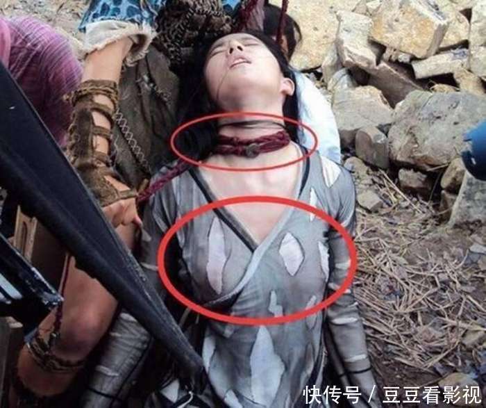 原来这才是鹿晗喜欢关晓彤的原因, 穿帮镜头中