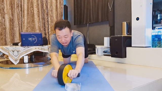 《健身圈》20200629“北京纪录”云挑战火热进行中 《健身圈》20200629“北京纪录”云挑战火热进行中