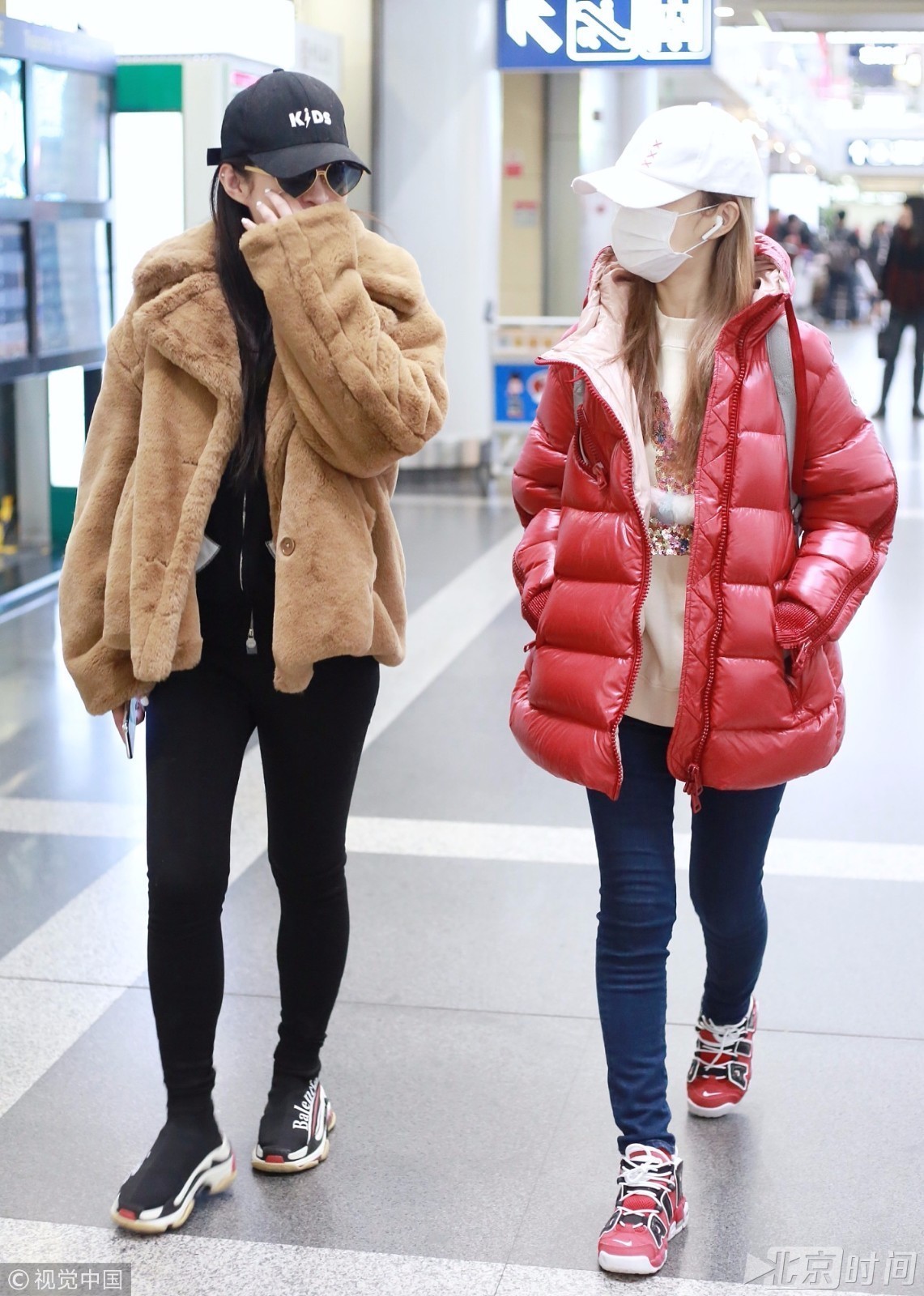 夜宿风波后 李小璐出门把自己穿成这样