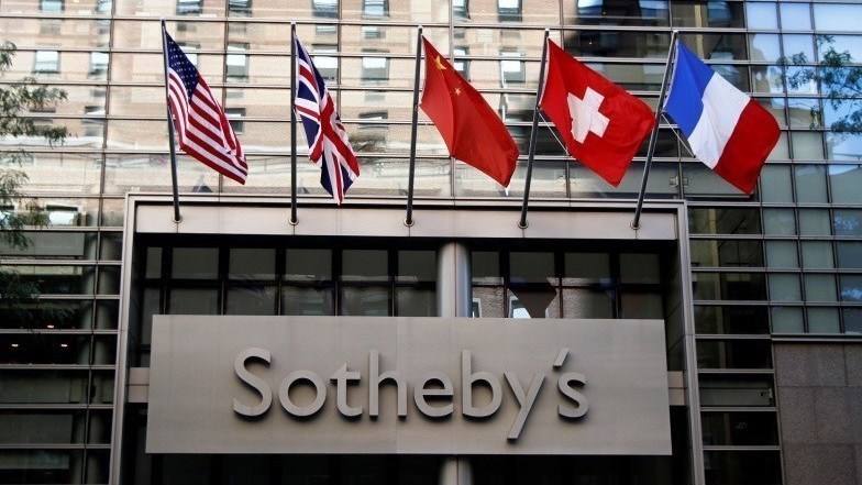 法国富翁255亿豪购苏富比 股价暴涨60%:神秘中企竟成大赢家? 法国富翁255亿豪购苏富比 股价暴涨60%:神秘中企竟成大赢家?