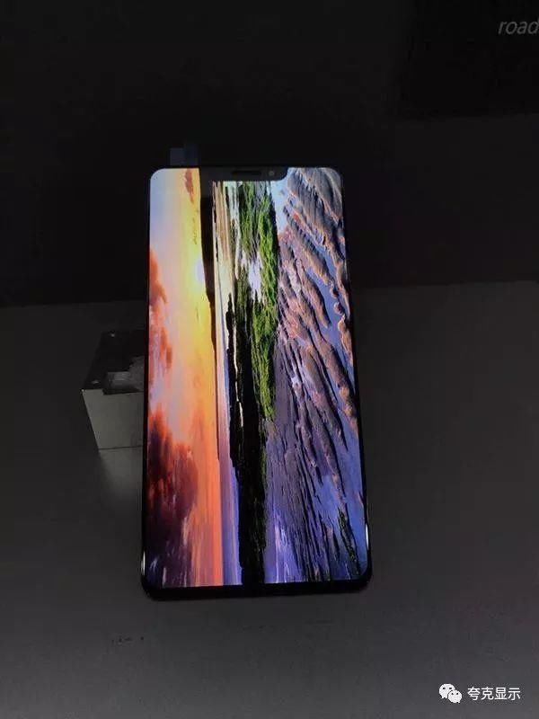 京东方OLED生产线实现量产:已向华为小米OV