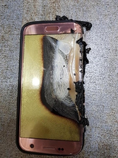 手机爆炸图片 伤人图片