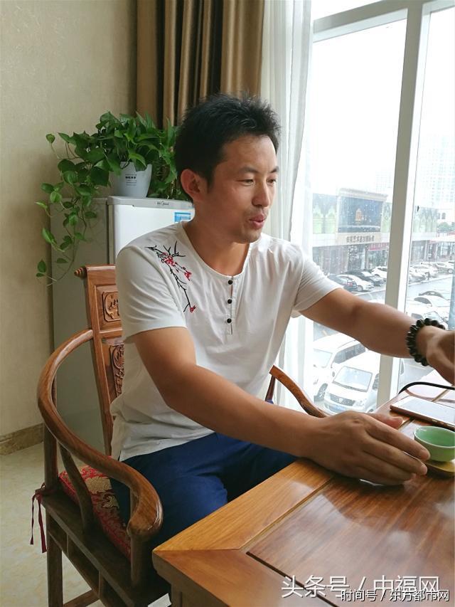 神鞭王传飞传艺中福文化园惊艳全场
