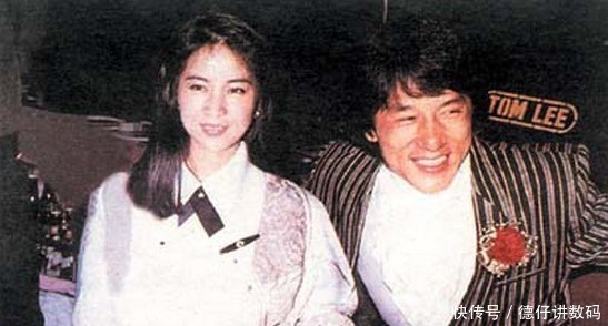 成龙女儿小龙女最近怎样 t01569325a282ffdcb8.jpg?size=547x294